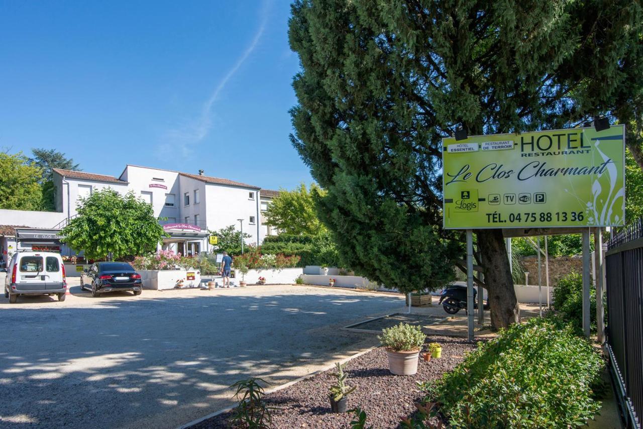 Hotel Restaurant Le Clos Charmant Vallon-Pont-d'Arc Exterior photo